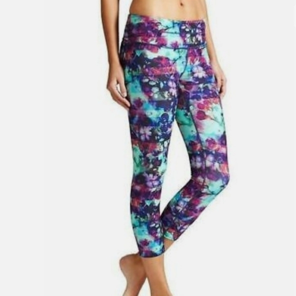 Athleta Floral Fade Sonar Capris Leggings Size Large - Picture 2 of 12
